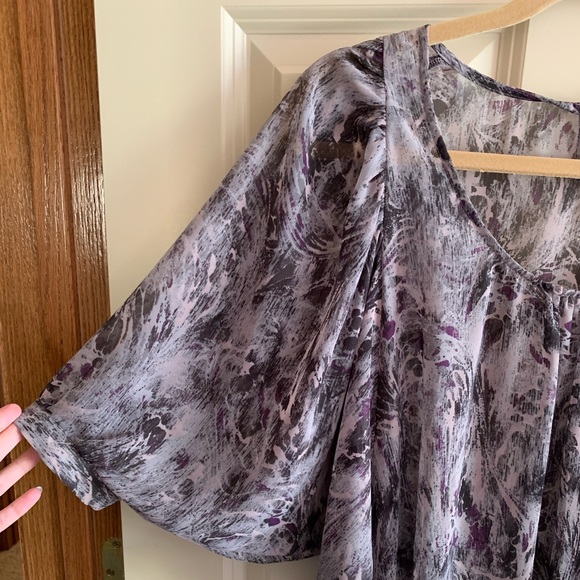 Guess Purple Print Blouse - Picture 2 of 7